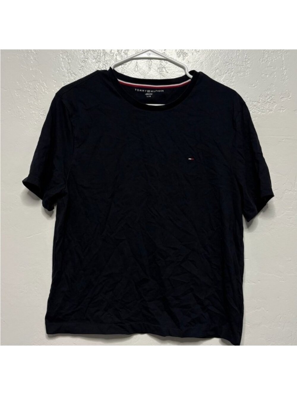 Womens size large Tommy Hilfiger brand shirt, #K1132